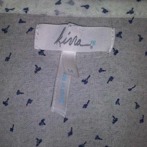 Kirra | Chiffon Printed Crop Blouse with Tie- Sz M - Picture 3 of 5